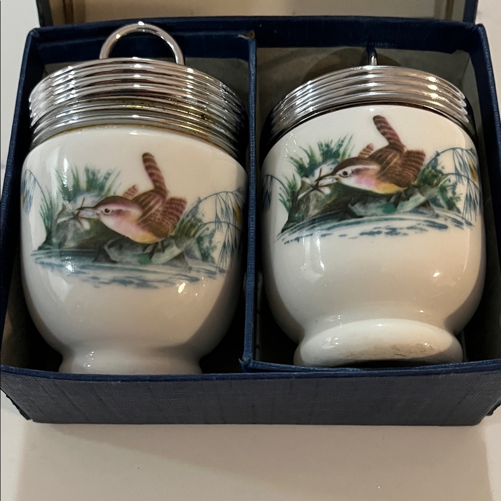 Royal Worcester White and Silver Bird Design Mugs